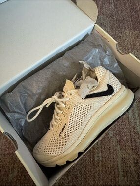 Nike airmax stussy size 4.5